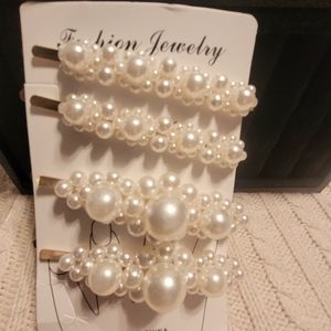 BEAUTIFUL HAIR CLIPS